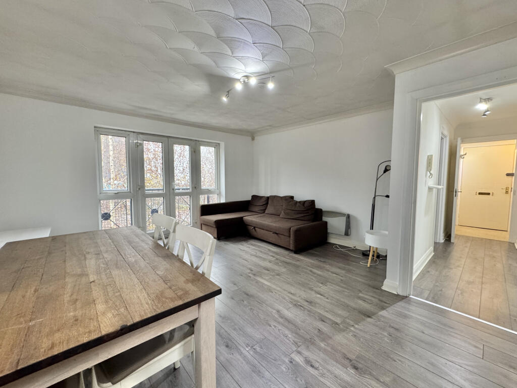 Main image of property: Winnipeg Quay, Salford Quays, Salford, Greater Manchester, M50