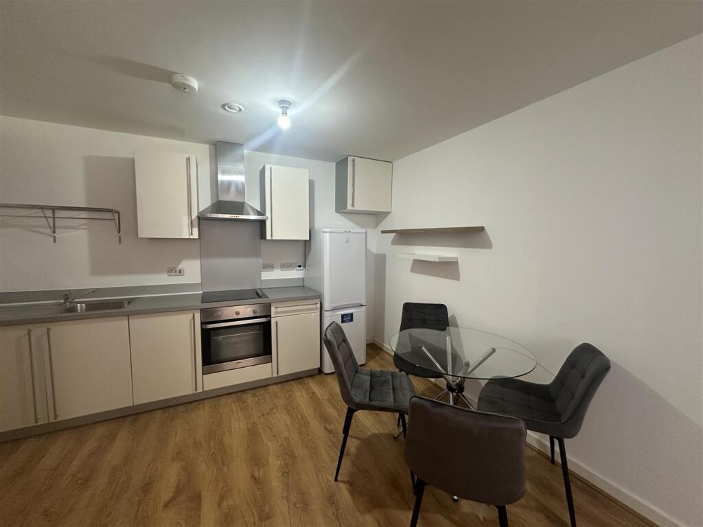 Main image of property: Bengal Street, Manchester