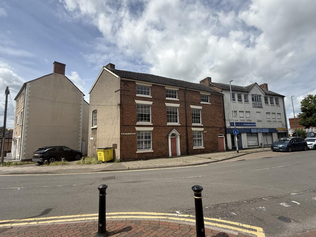 Main image of property: 2 Mount Street, Stafford, Staffordshire ST16 2DE