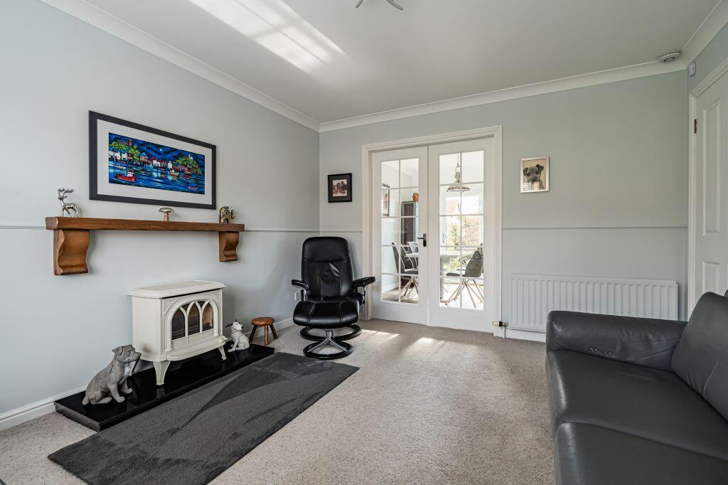 House in Edinburgh - More