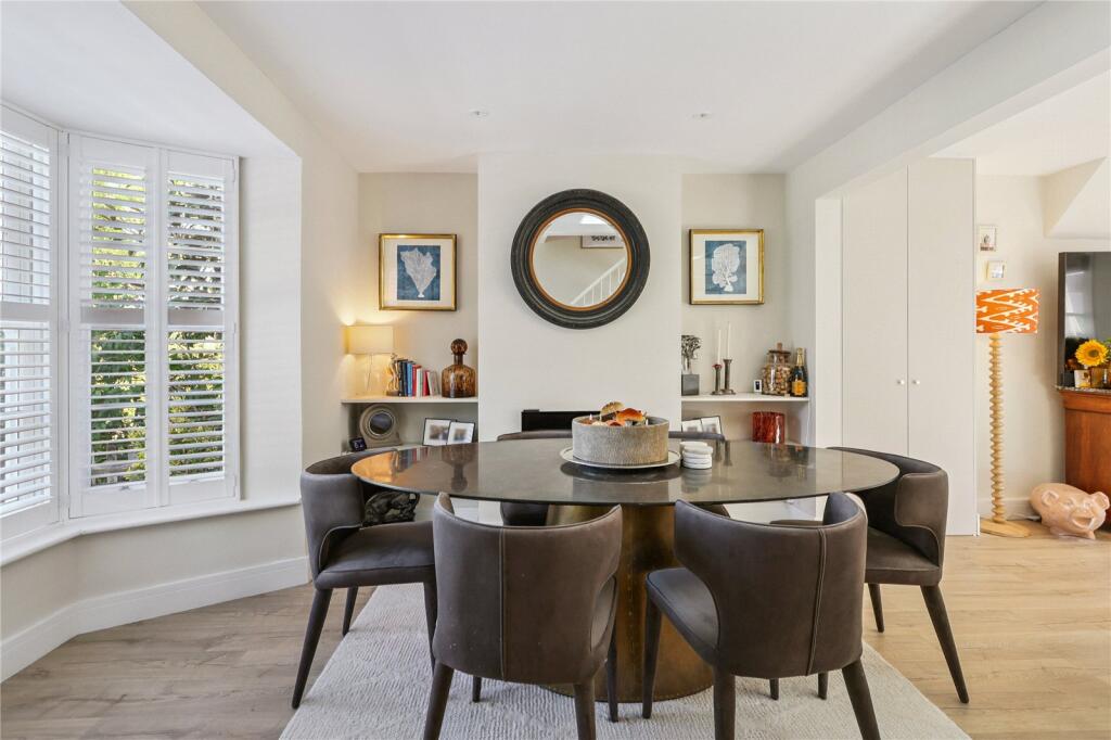 West End Lane, Esher, Surrey, KT10 – pohled 4