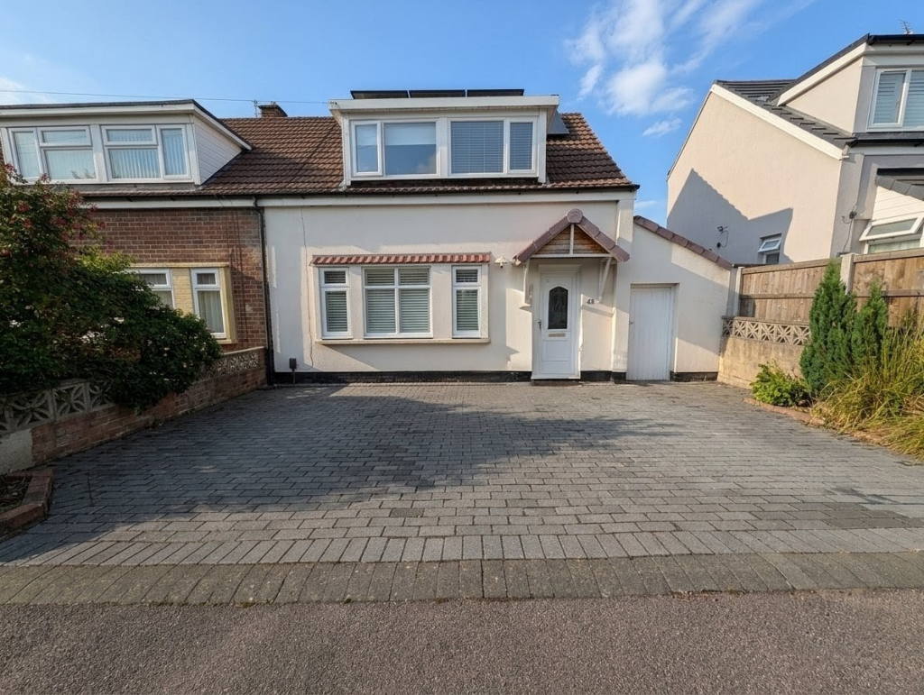 Main image of property: Foliage Crescent, Stockport