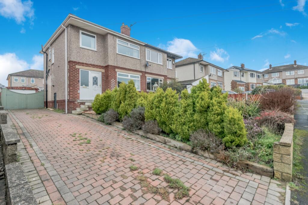 Main image of property: Maple Grove, Gomersal, Cleckheaton, BD19