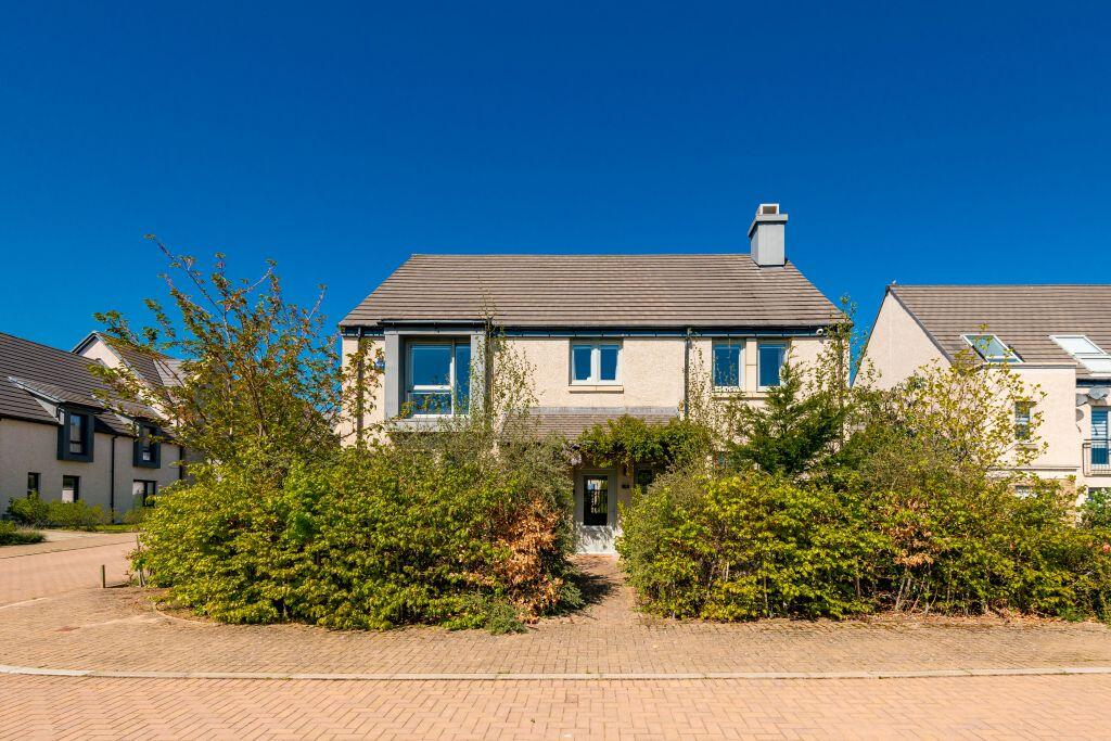 Main image of property: 38 Fentoun Gait East, Gullane, East Lothian, EH31 2ES