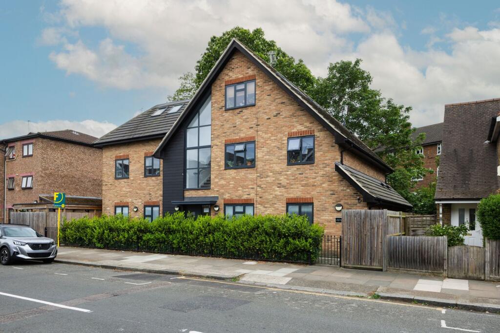 Main image of property: Weigall Road, Lee, LONDON, SE12