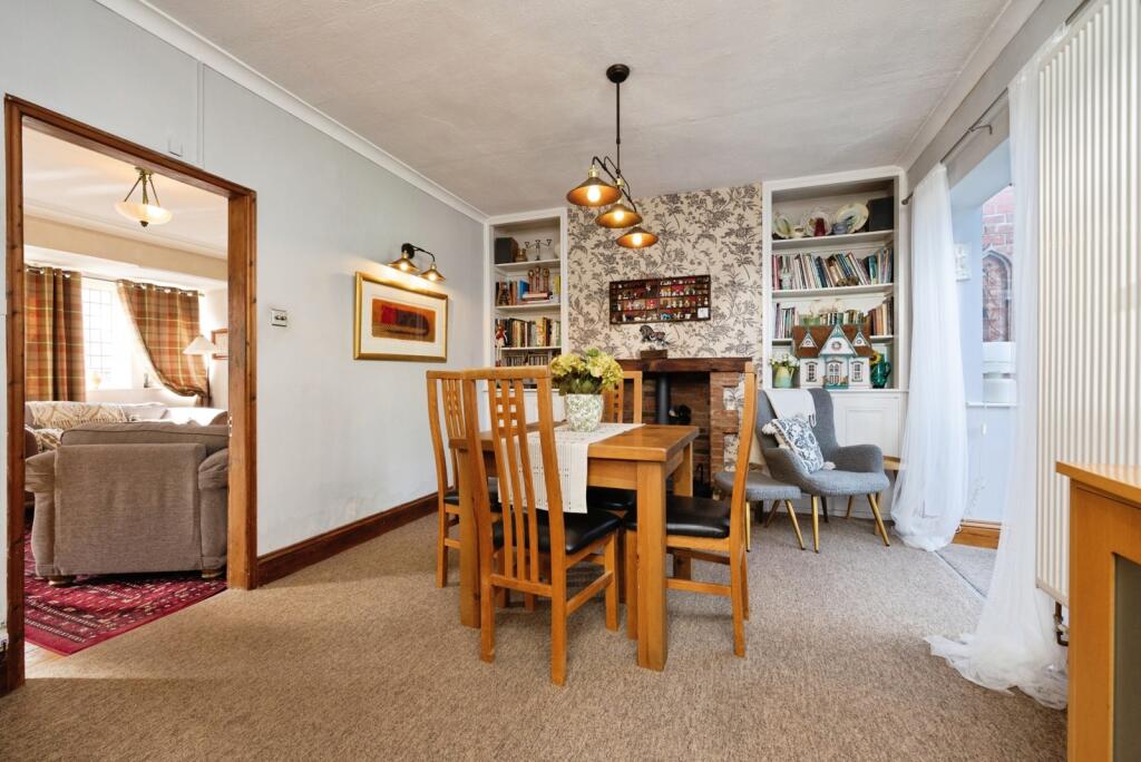 House in Brompton, North Yorkshire - More