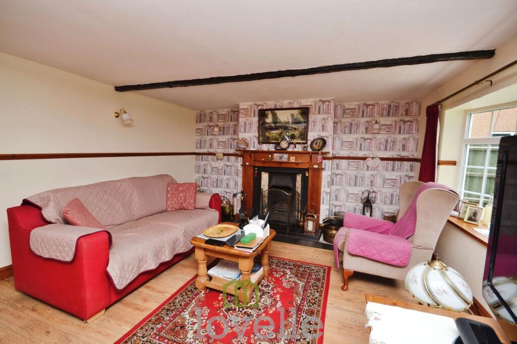 House in Doncaster - View 5