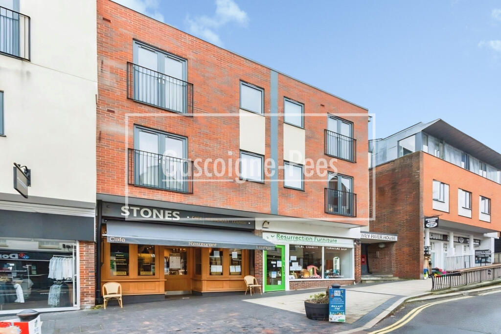 Main image of property: High street - Alton