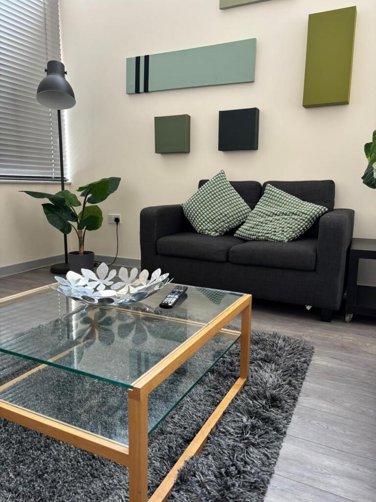 3 bedroom town house for rent