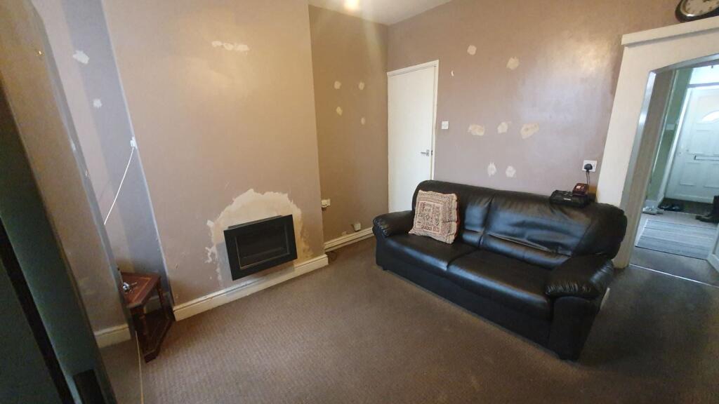House in Birmingham, West Midlands - View 4