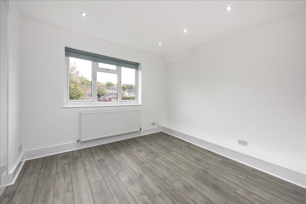 Apartment in London - View 3