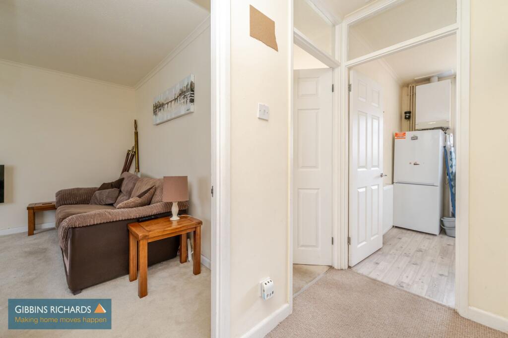 House in Taunton - View 5