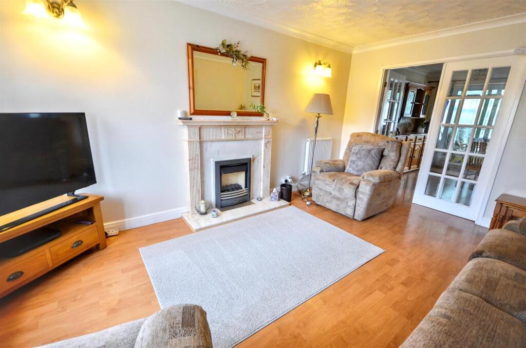 House in Stafford, Little Stoke, Stone - View 5