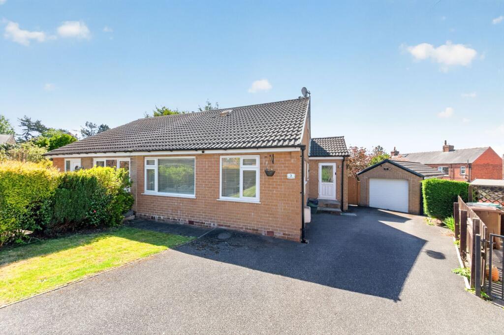 Main image of property: Turnshaw Close, Kirkburton, HD8