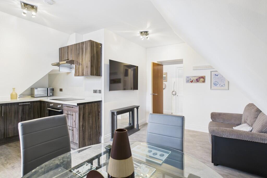 Apartment in Lancaster - View 4