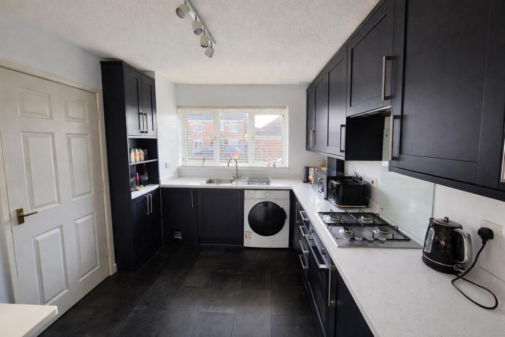Chapel Close, Melksham - View 4