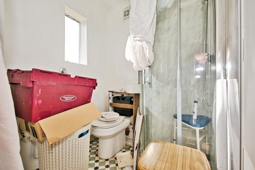 Additional image 10 of Monks Dale, YEOVIL