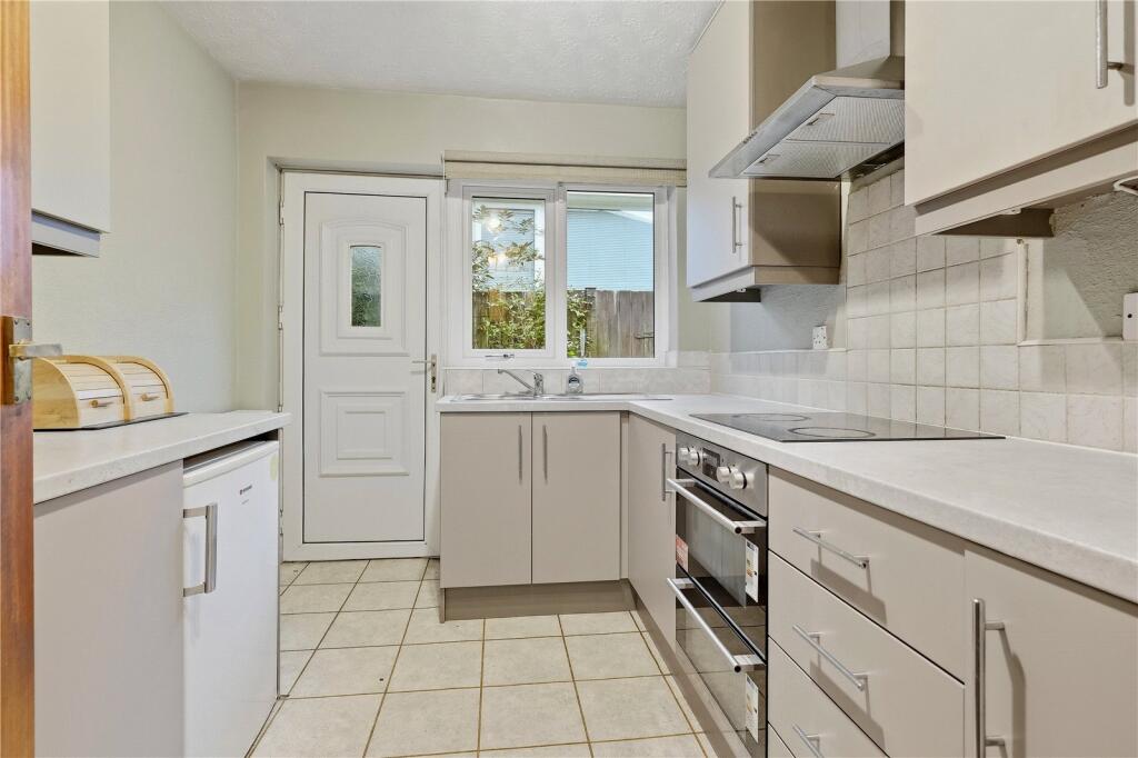 House in Hyndburn, Oakenshaw - View 3