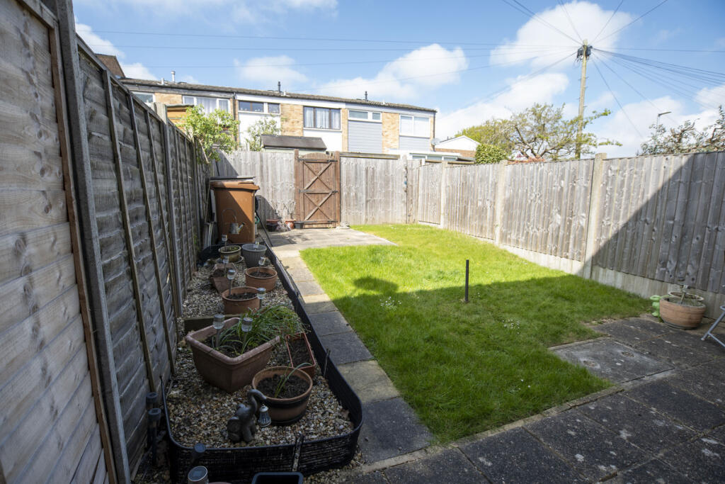 House in Gillingham, Parkwood - View 3