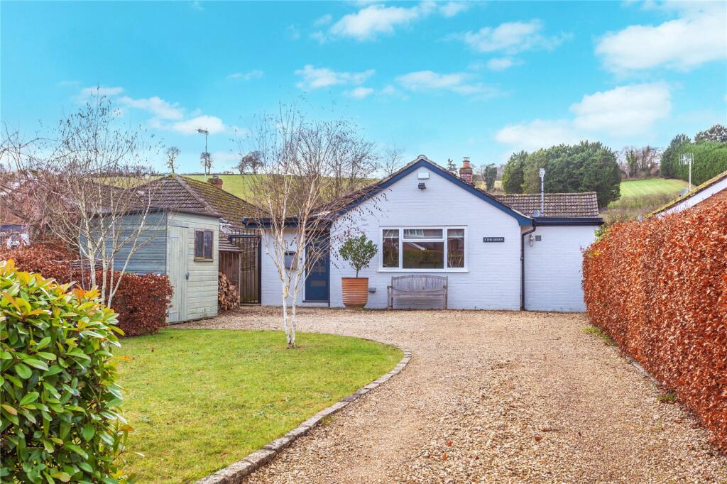 Main image of property: The Green, Middle Assendon, Henley-on-Thames, Oxfordshire, RG9