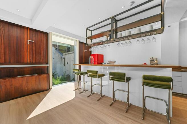 shoreditch high st kitchen 1.JPG