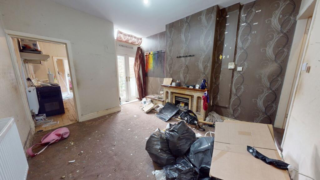 House in Stoke-on-Trent - View 3