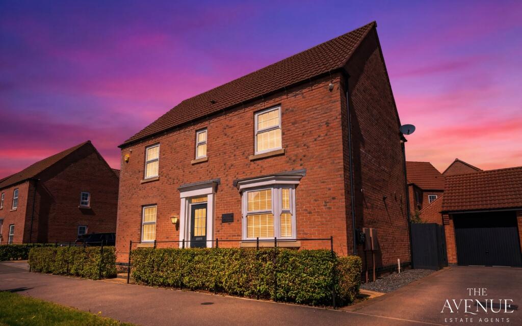 Main image of property: 7, Saxton Avenue, Nottingham, Nottingham City, NG8 6BR
