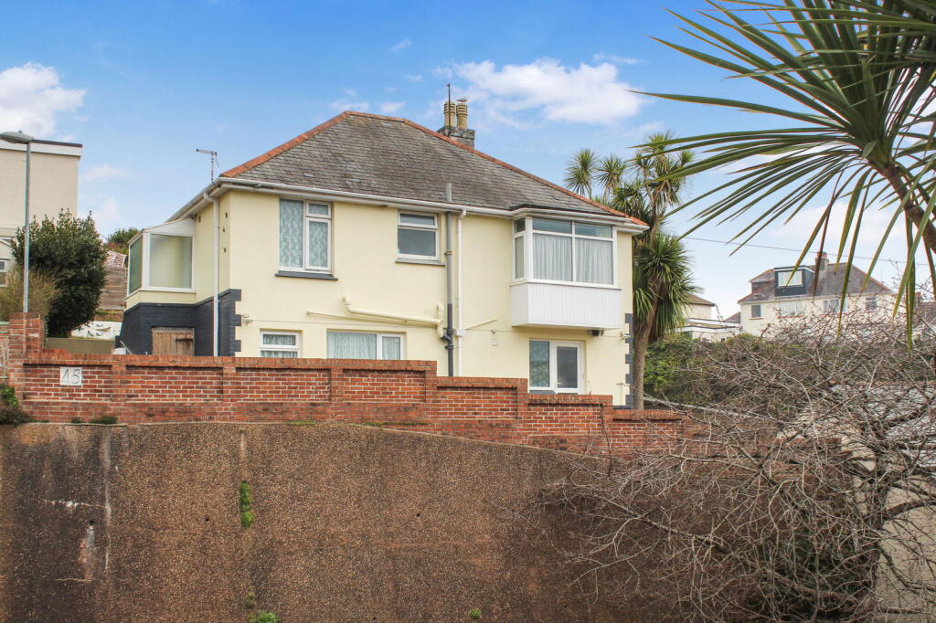Main image of property: Barnfield Road, Paignton, Devon, TQ3 2JU