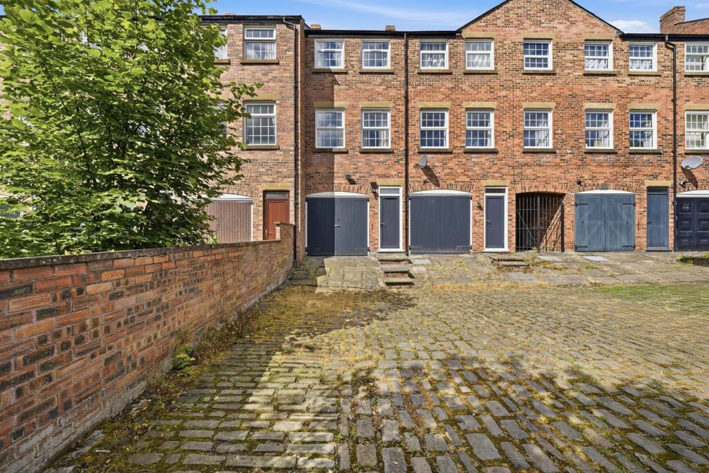 St. Georges Street, Macclesfield photo 4