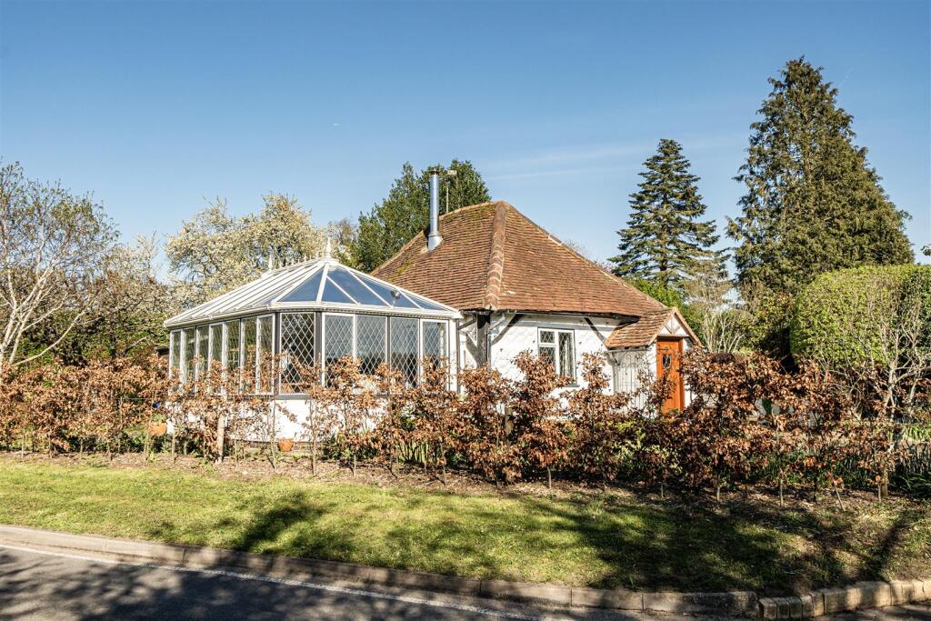 House in Guildford, West Horsley - View 5