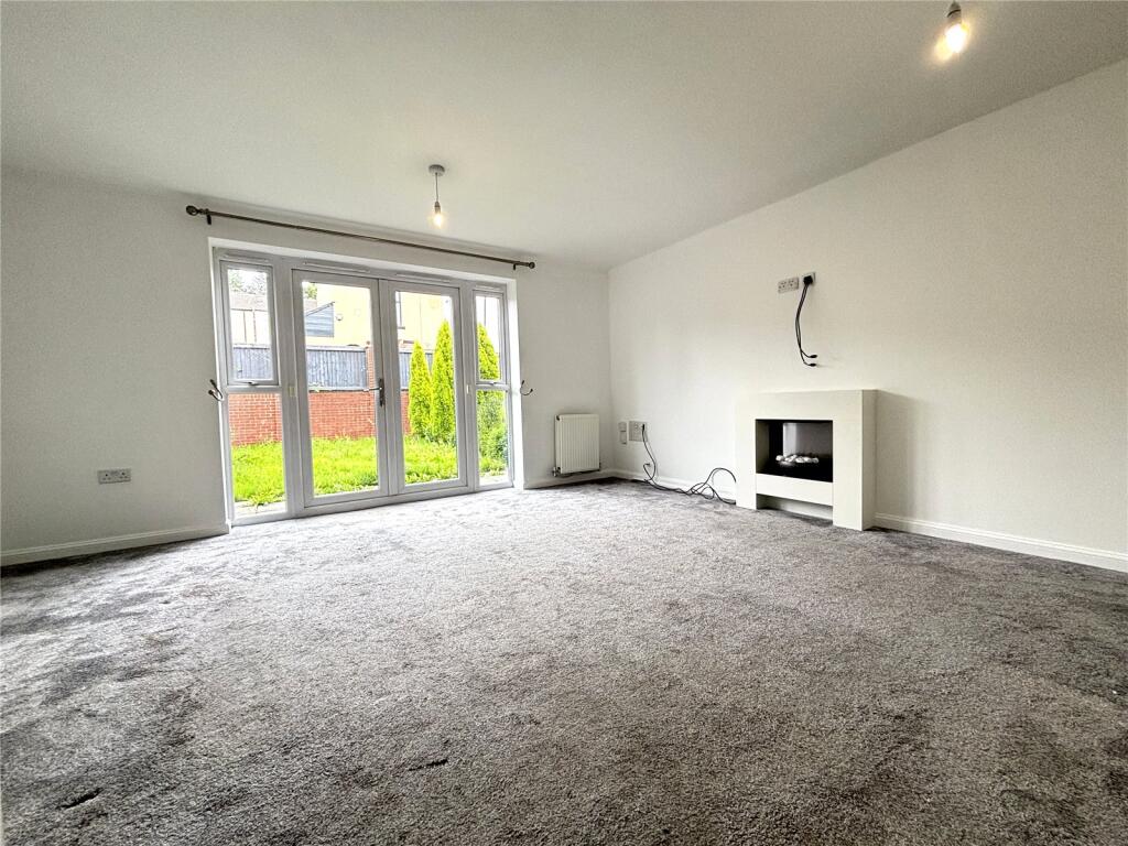 House in Rochdale, Greater Manchester - View 2