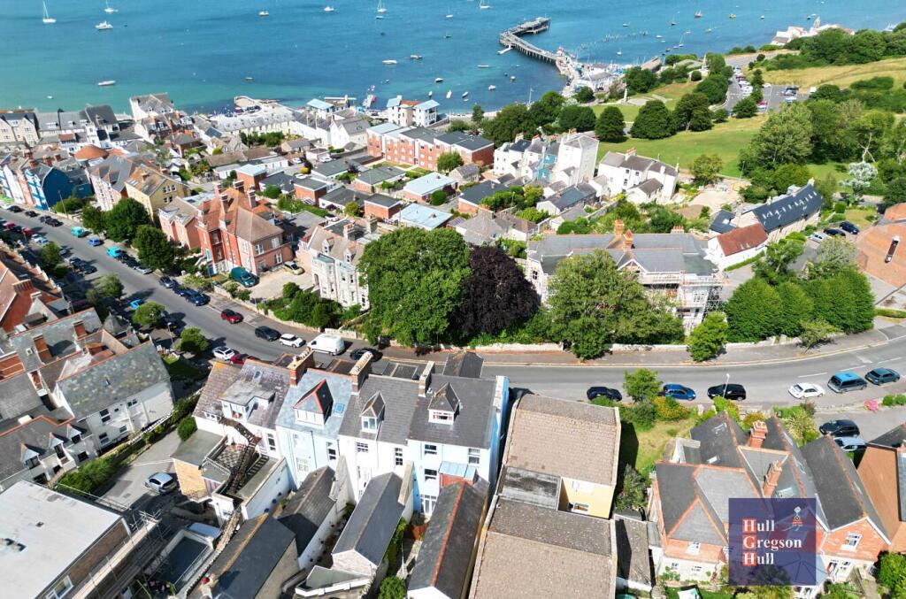 56 Park Road, Swanage photo 3