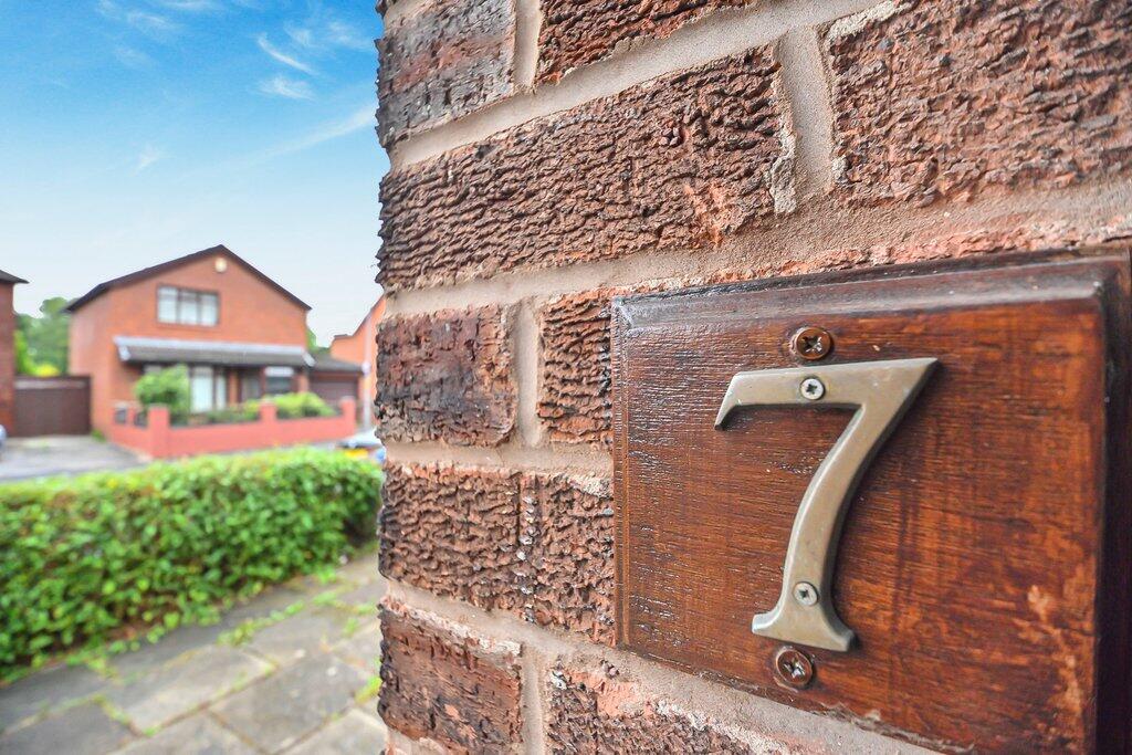 House in Wigan - View 4