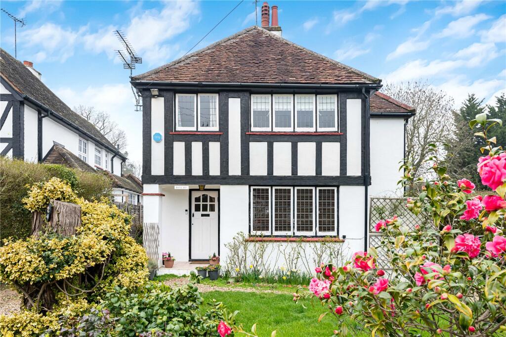 Main image of property: The Rose Walk, Radlett, Hertfordshire, WD7