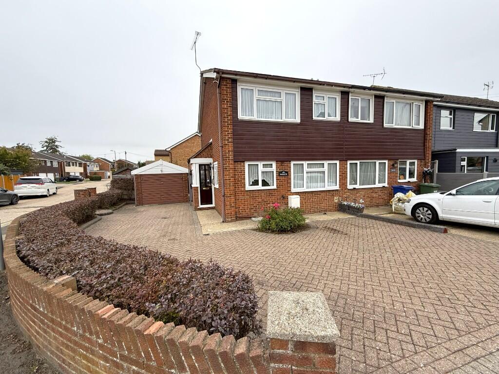 Main image of property: Ruskin Road, Stanford-Le-Hope, Essex, SS17