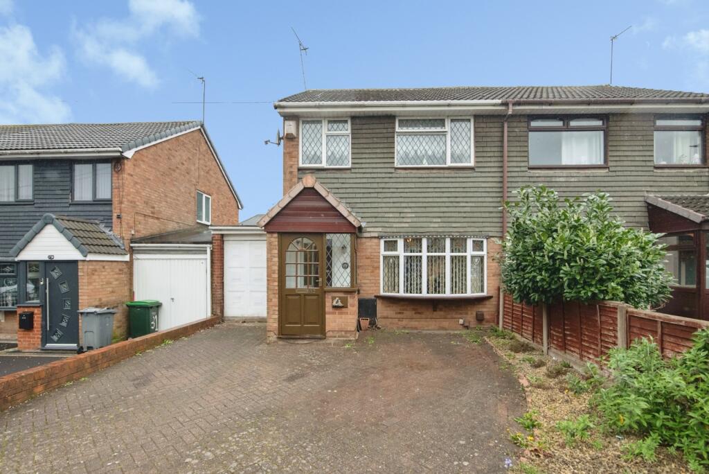 Main image of property: Upper Church Lane, TIPTON, West Midlands, DY4