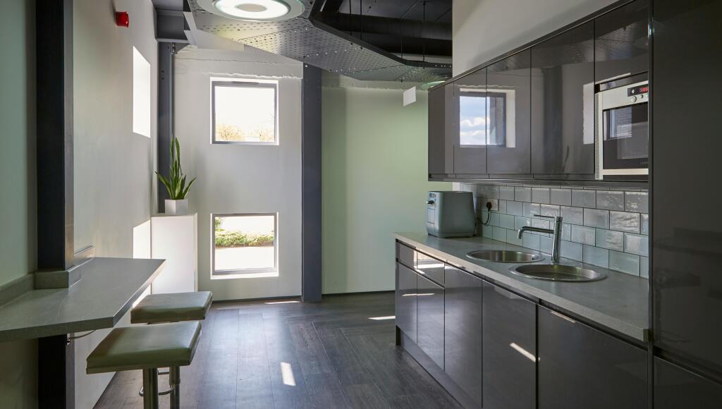 The Bloc Communal Kitchen
