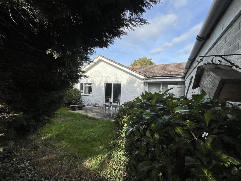 House in Finchampstead - View 5