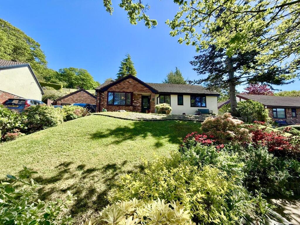 Main image of property: Parc Benarth, Conwy