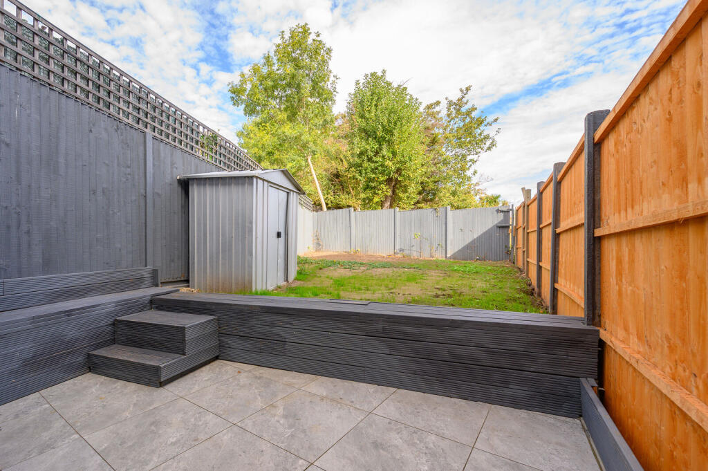 House in London - View 4
