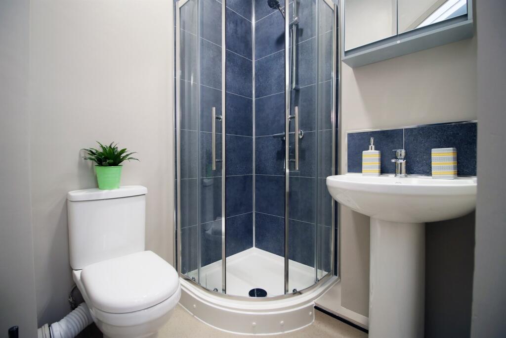 House in Cardiff - View 4