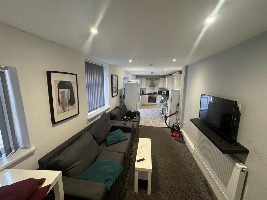 House in Middlesbrough - View 2