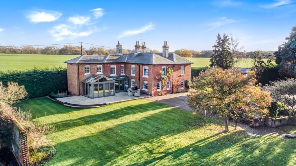 Main image of property: Bran End, Stebbing