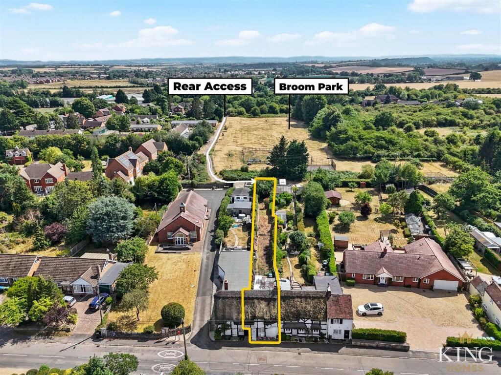 High Street, Broom, Alcester - View 2