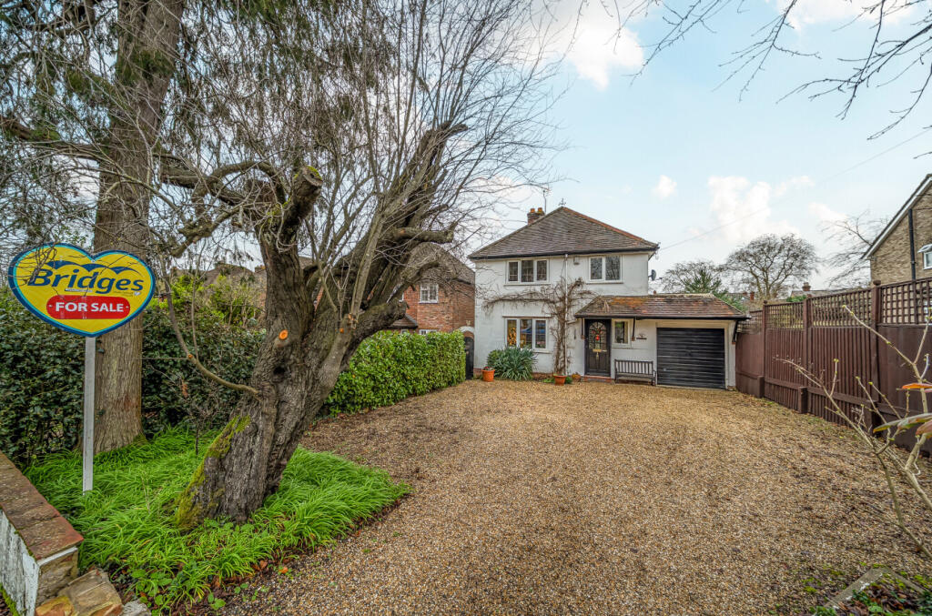 Main image of property: Avon Road, Farnham, Surrey, GU9
