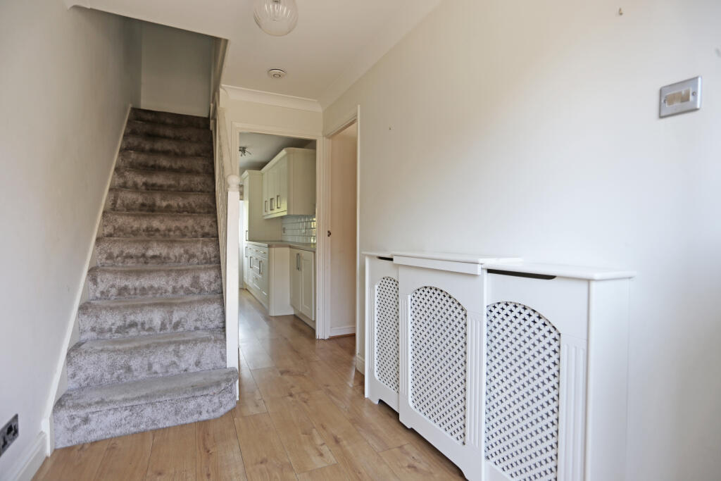 House in Rainham - More
