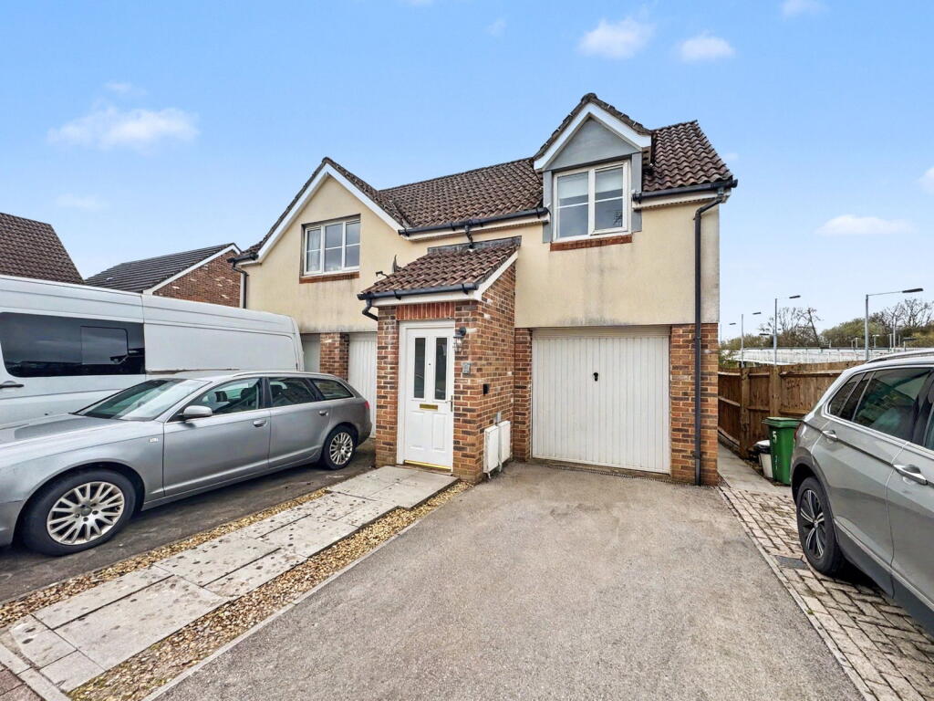 Main image of property: Nant Y Dwrgi,Llanharan,Pontyclun,CF72 9GR