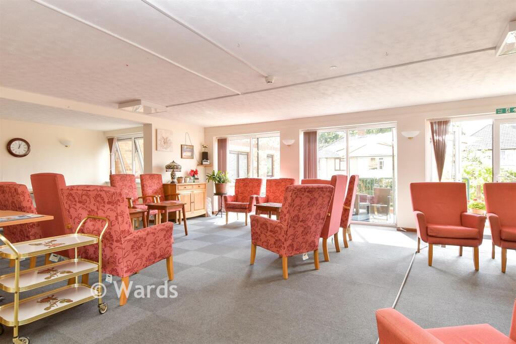 Apartment in Dartford - View 4