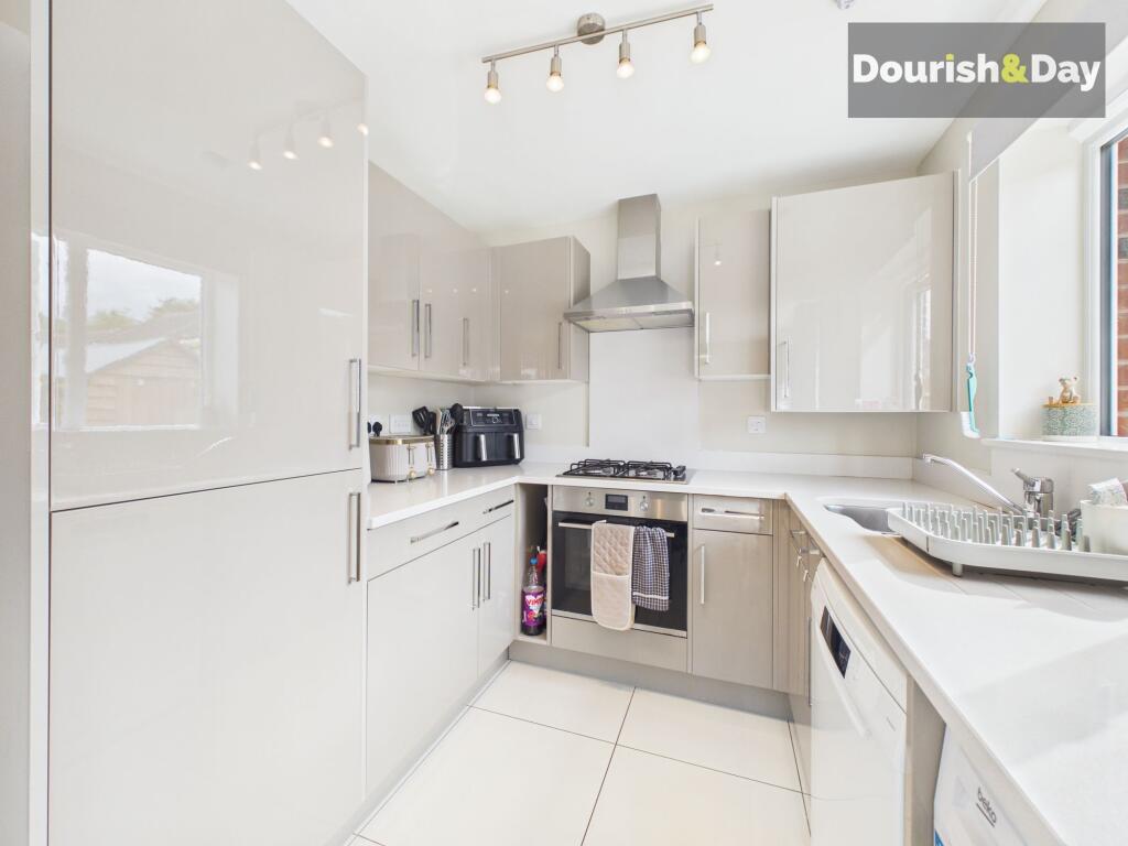 House in Stoke-on-Trent - View 2