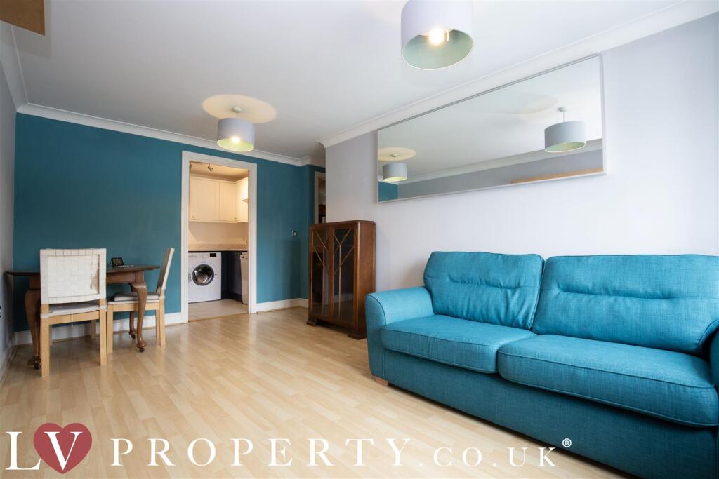 Apartment in Birmingham, Jewellery Quarter - View 2